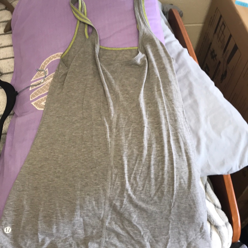 Lululemon tank top
